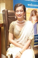 Akshara Haasan New Photos